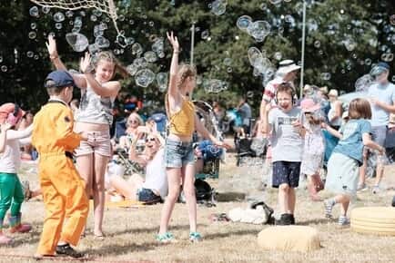 bubble festival giant bubble show